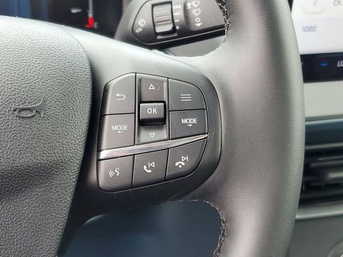 Used 2026 Ford Maverick XLT w/ XLT Luxury Package AWD/4WD image 17