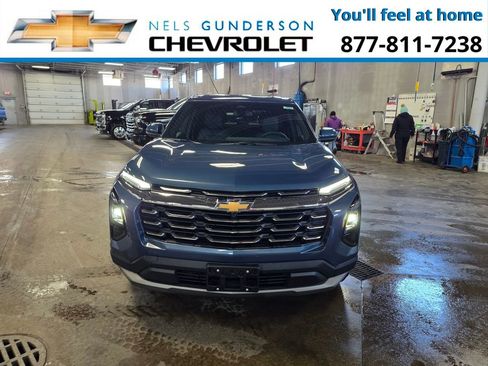 New 2026 Chevrolet Equinox LT w/ Convenience Package II image 2