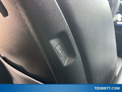 Used 2024 Hyundai Santa Fe Limited image 18