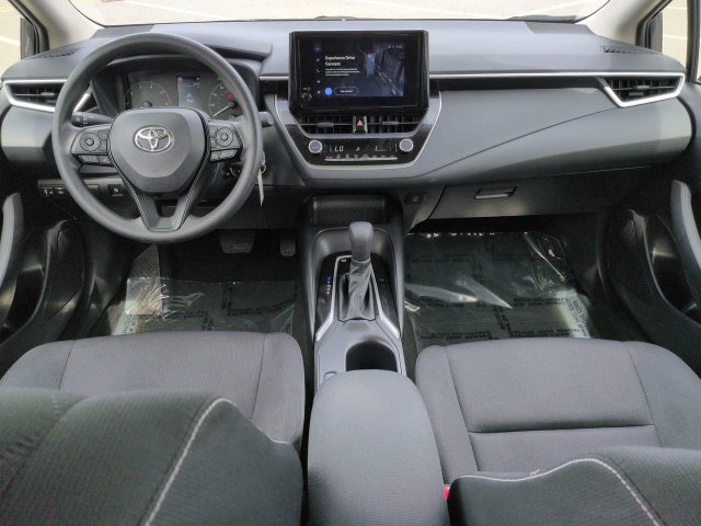 Certified 2025 Toyota Corolla LE FWD image 14