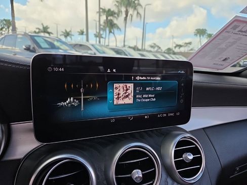 Used 2022 Mercedes-Benz C 300 C 300 image 27