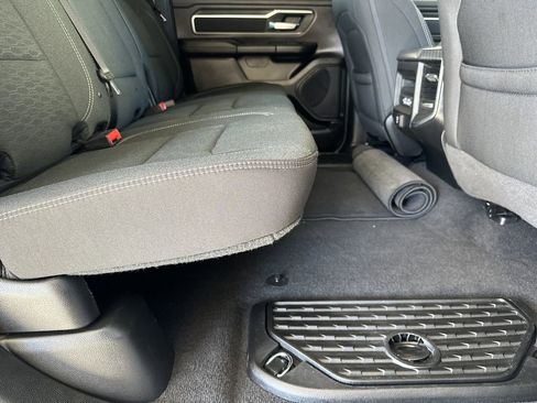 Used 2025 RAM 1500 Big Horn image 34