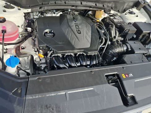 Certified 2025 Hyundai Tucson Limited image 14