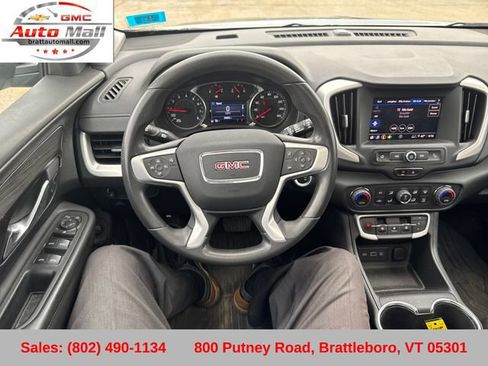 Used 2023 GMC Terrain SLE w/ Driver Convenience Package AWD/4WD image 15