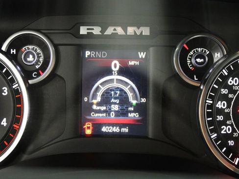 Used 2023 RAM 2500 Big Horn w/ Level 1 Equipment Group image 33