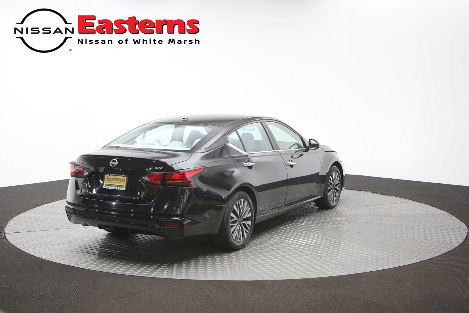 Used 2024 Nissan Altima 2.5 SV FWD image 38