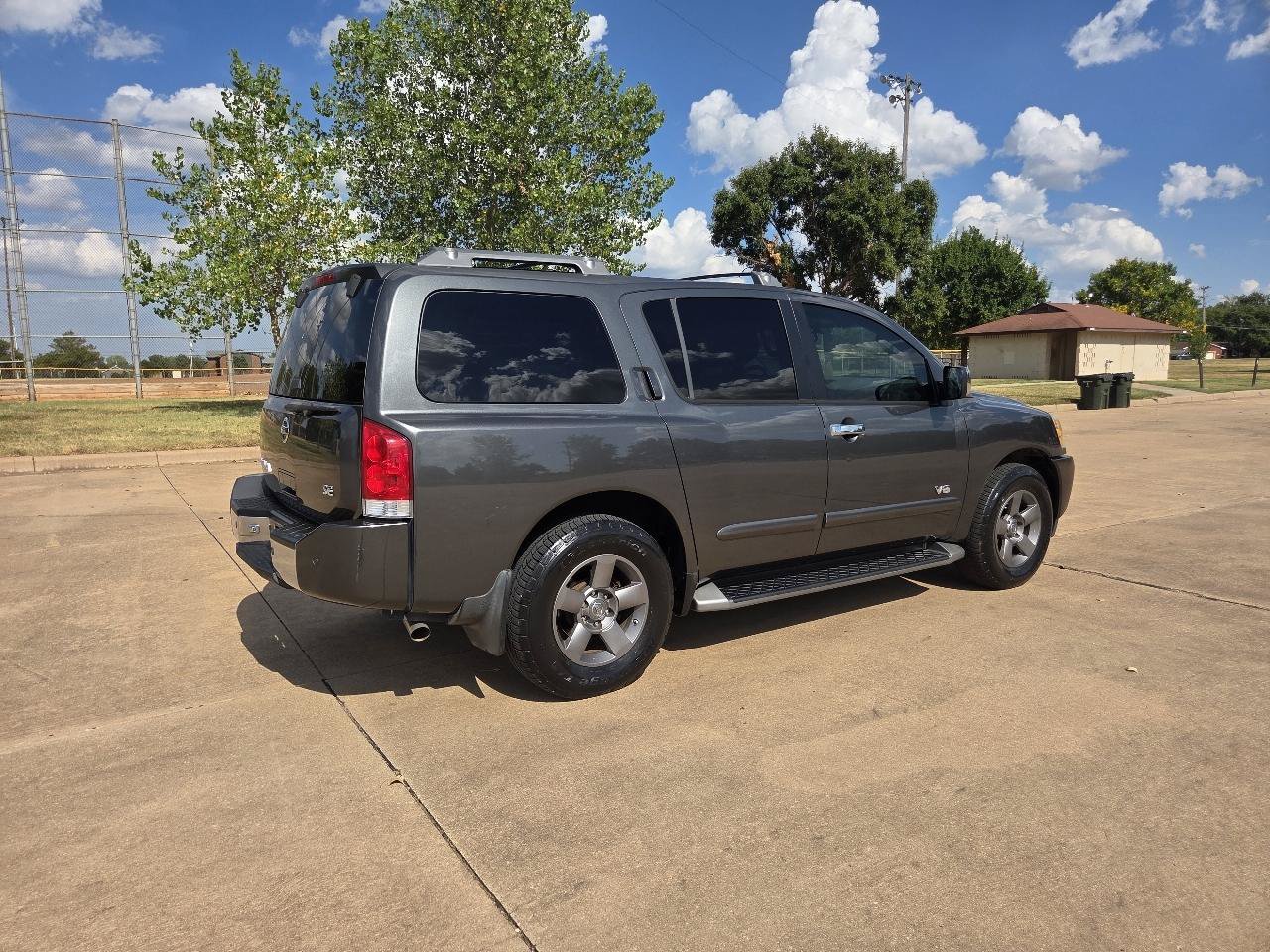 Used 2005 Nissan Armada SE RWD image 31