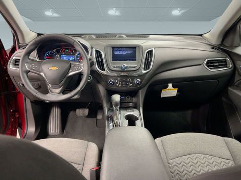 Certified 2024 Chevrolet Equinox LT image 14