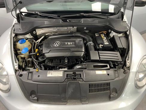 Used 2014 Volkswagen Beetle 1.8T image 35