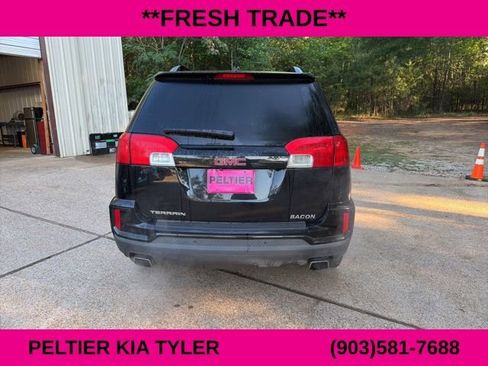 Used 2017 GMC Terrain SLE w/ Nightfall Package FWD image 9