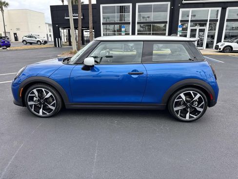 Used 2025 MINI Cooper S FWD image 10
