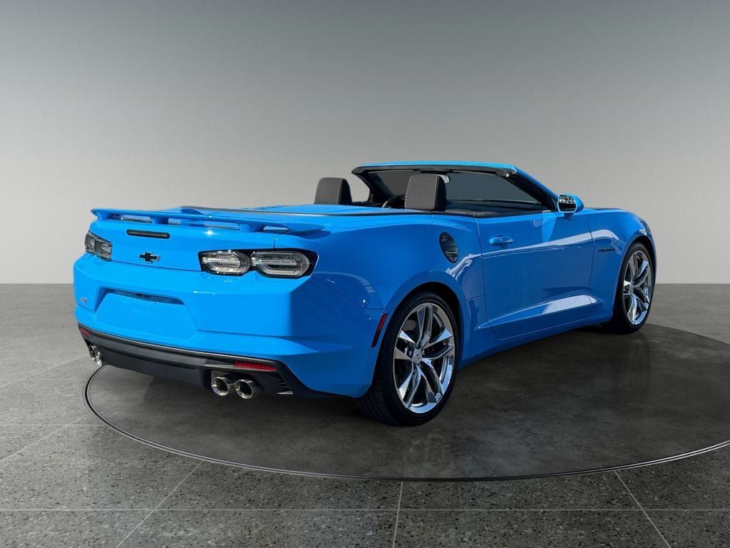 Used 2023 Chevrolet Camaro SS w/ Design Package 3 RWD image 9