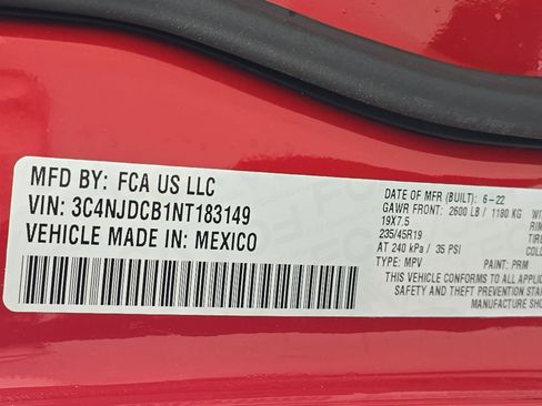 Used 2022 Jeep Compass Limited image 33