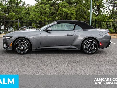 Used 2024 Ford Mustang Premium RWD image 6
