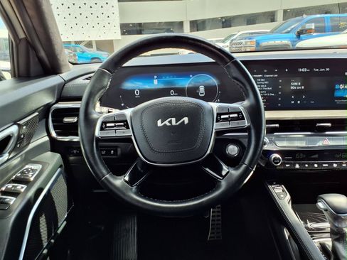 Used 2025 Kia Telluride SX Prestige X-Pro AWD/4WD image 17