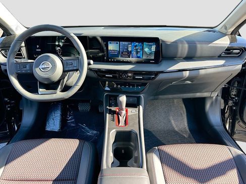 New 2026 Nissan Kicks SR w/ SR Premium Package image 3