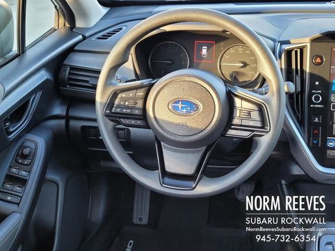 Used 2024 Subaru Crosstrek 2.0i Premium image 6