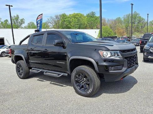 Certified 2022 Chevrolet Colorado ZR2 w/ ZR2 Midnight Special Edition image 2