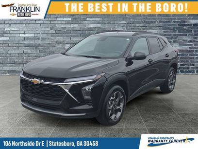 Used 2025 Chevrolet Trax LT w/ Driver Confidence Package