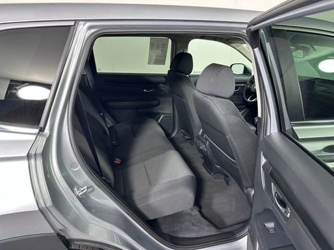 Used 2024 Honda CR-V EX image 11