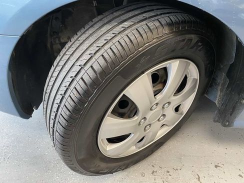 Used 2007 Hyundai Elantra Limited image 25