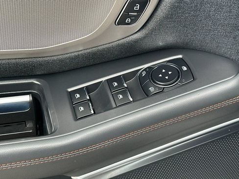 Used 2025 Ford Expedition Max Active RWD image 13