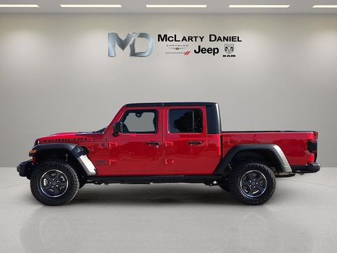 Used 2022 Jeep Gladiator Rubicon w/ LED Lighting Group AWD/4WD image 3
