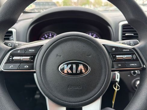Used 2020 Kia Sportage LX w/ LX Popular Package image 12