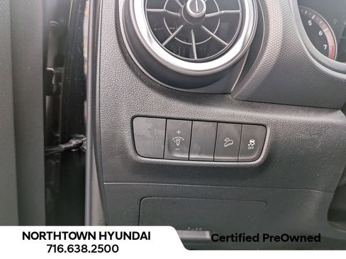 Used 2023 Hyundai Kona SEL image 31