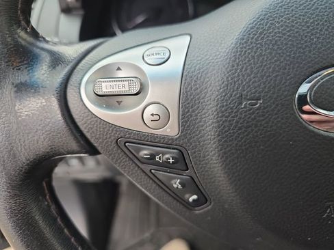 Used 2016 INFINITI QX70 AWD w/ Premium Package image 32