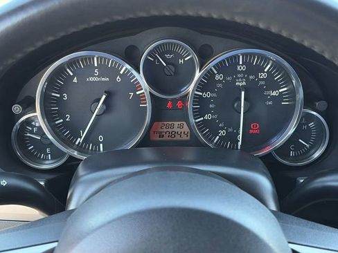 Used 2006 MAZDA MX-5 Miata 3rd Generation Limited image 20