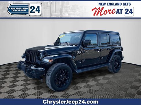 Used 2021 Jeep Wrangler Unlimited Sahara image 1