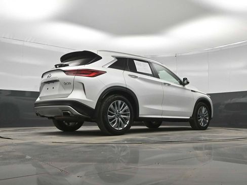 Used 2023 INFINITI QX50 Luxe AWD/4WD image 34