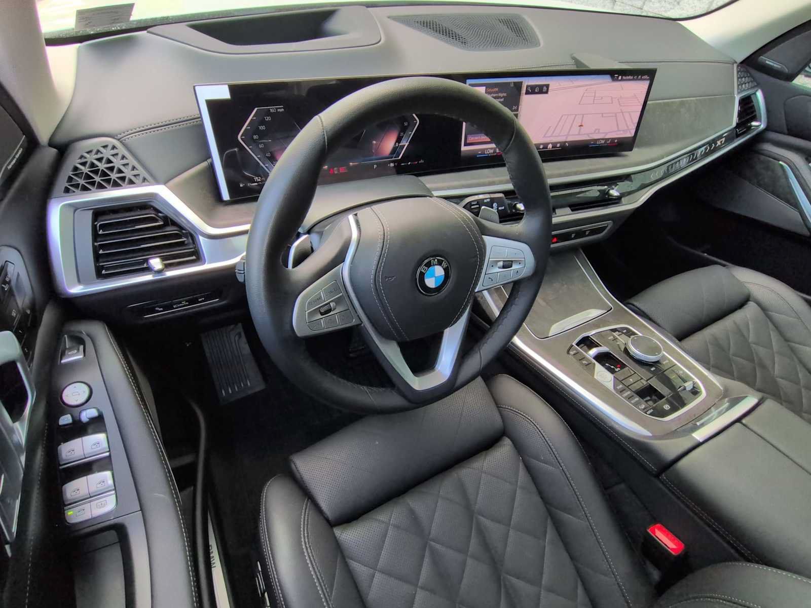 Used 2026 BMW X7 xDrive40i w/ Premium Package AWD/4WD image 10