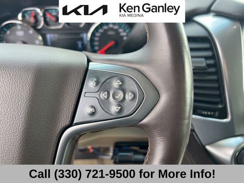 Used 2017 Chevrolet Suburban Premier image 31