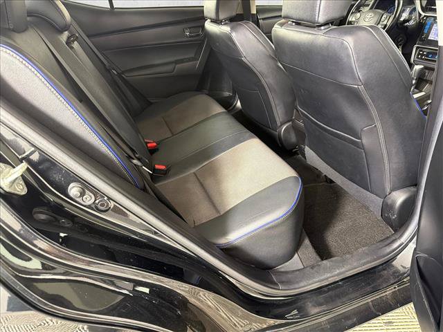 Used 2018 Toyota Corolla SE FWD image 15
