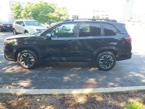 Certified 2026 Subaru Forester Premium AWD/4WD image 8