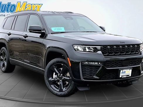 New 2026 Jeep Grand Cherokee L Limited w/ Limited Altitude Package AWD/4WD image 2