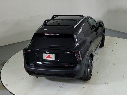 New 2026 Nissan Kicks SR w/ Cold Weather Package image 41