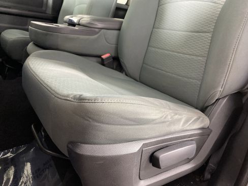 Used 2014 RAM 1500 Express image 15