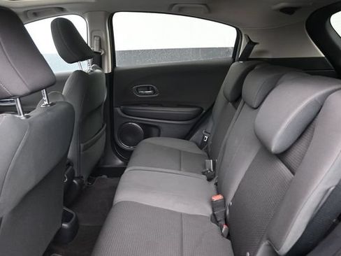 Used 2022 Honda HR-V EX image 12