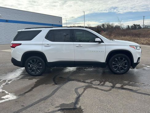 Used 2019 Chevrolet Traverse RS image 8