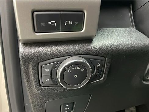 Used 2017 Ford F150 Lariat w/ Equipment Group 502A Luxury image 12