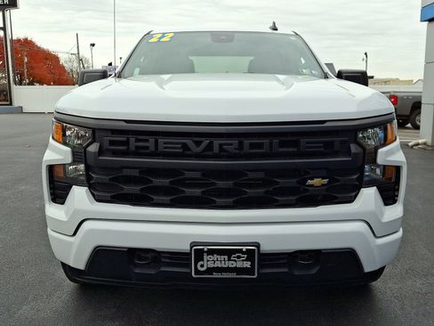 Used 2022 Chevrolet Silverado 1500 Custom image 2