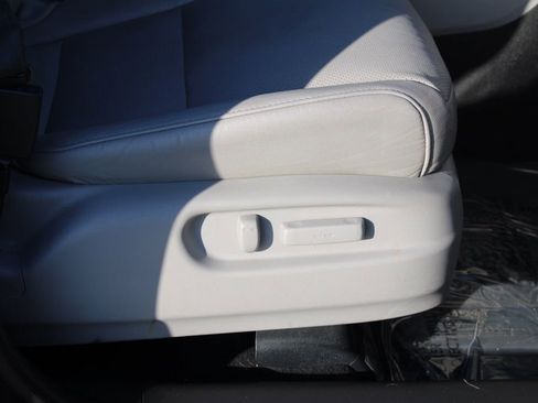 Used 2019 Honda Pilot Elite image 22