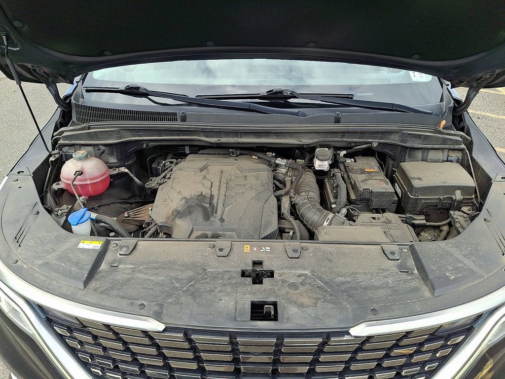 Certified 2023 Kia Carnival SX FWD image 28