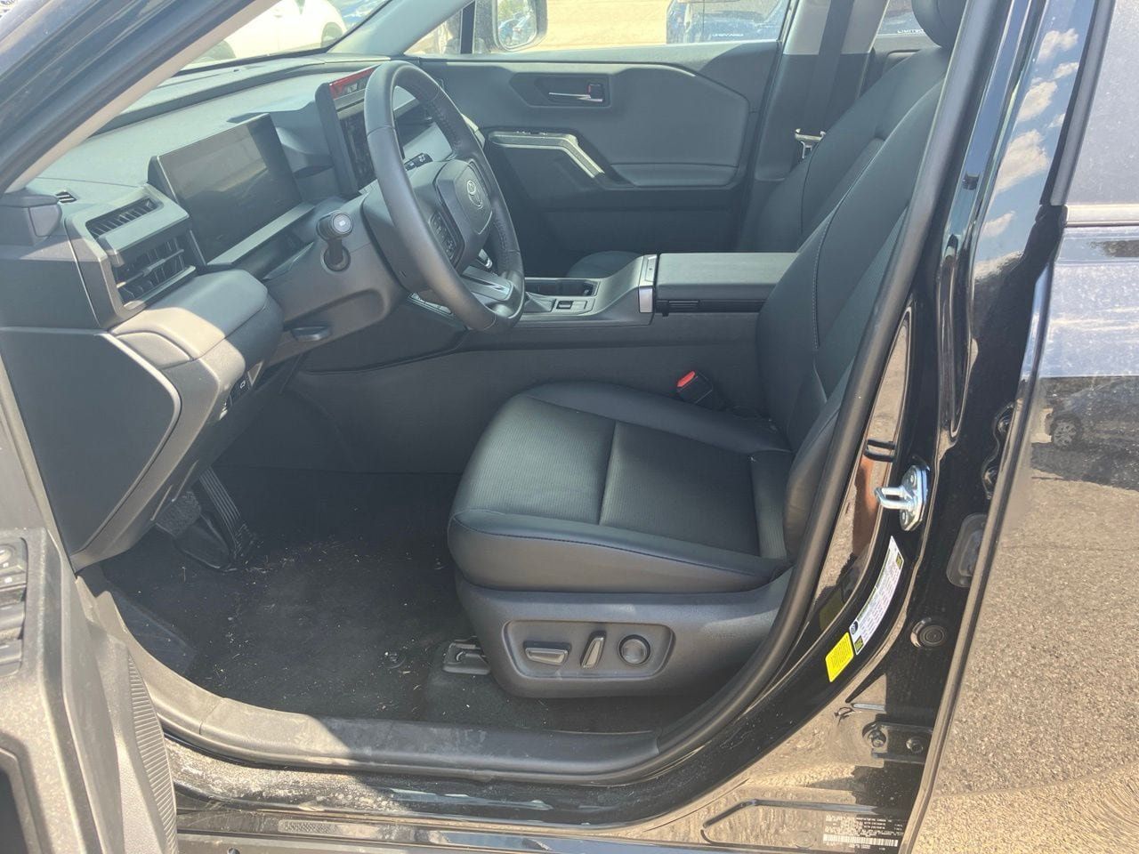 Used 2026 Toyota RAV4 XLE Premium FWD image 11