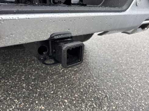 Used 2025 GMC Sierra 1500 SLT image 33