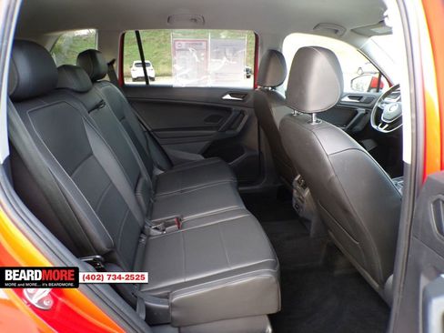 Used 2019 Volkswagen Tiguan SE image 33