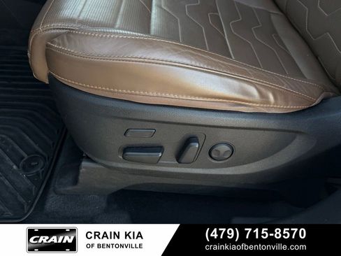 Used 2020 Kia Telluride SX w/ SX Prestige Package image 12